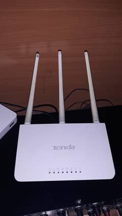 Tenda Original device very Good condition and Good working