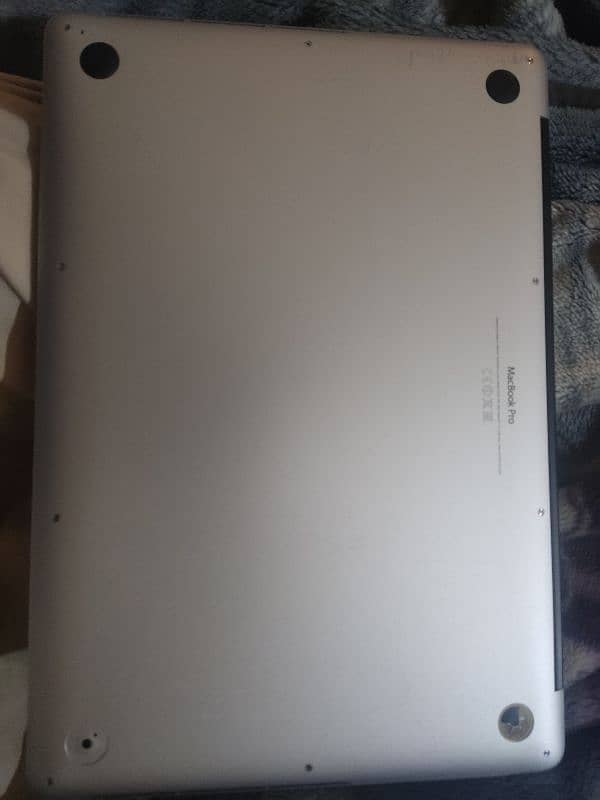 MacBook Pro 2014.16 GB Ram  500 GB SSD 1