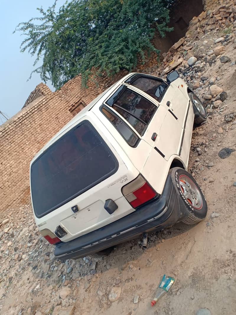 Suzuki Mehran VX 2004 in genuine condition for sale 3