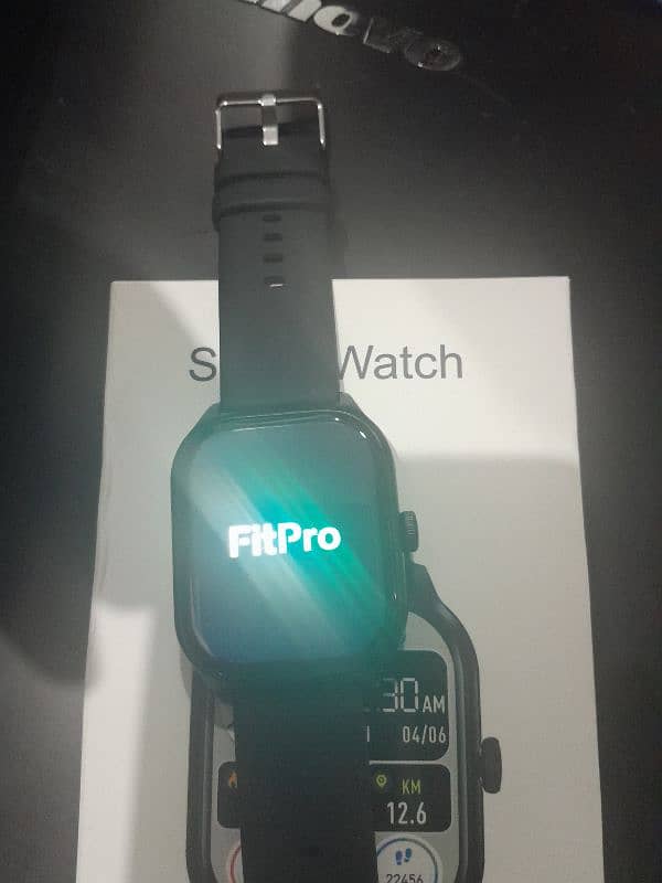 FitPro Y12 LT10 Black Smart Watch 2