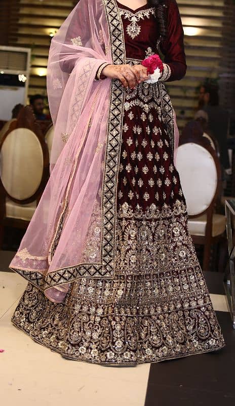 velvet bridal lehnga 3