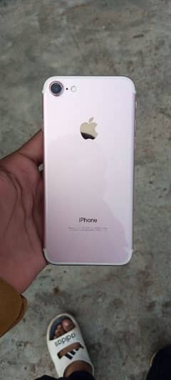 iPhone 7 32 GB official Pta approved condition 10 by 10 all ok