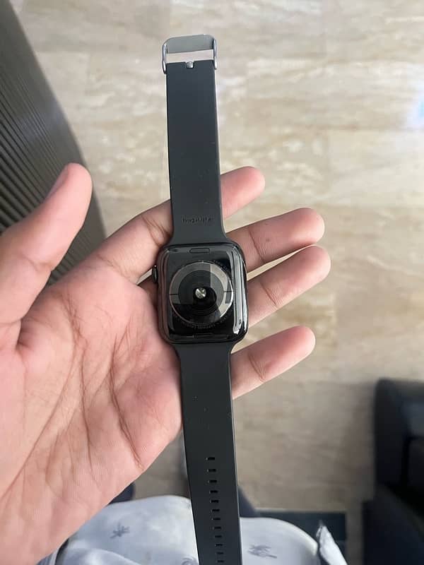 Apple Watch Series 5  44mm 3