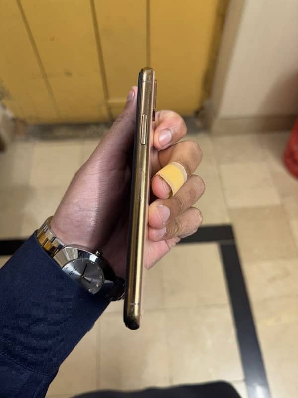 IPHONE XS PTA PROVED FOR SALE 4