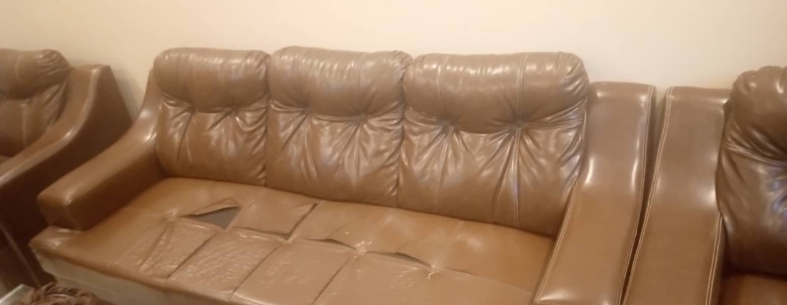 5 Seater Sofa Set for Sale – Affordable and Comfortable 3