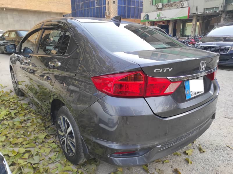 Honda City 1.5 L Aspire CVT 5