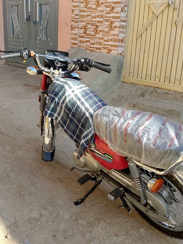 Honda CG 125 New Condition Just Like New 1