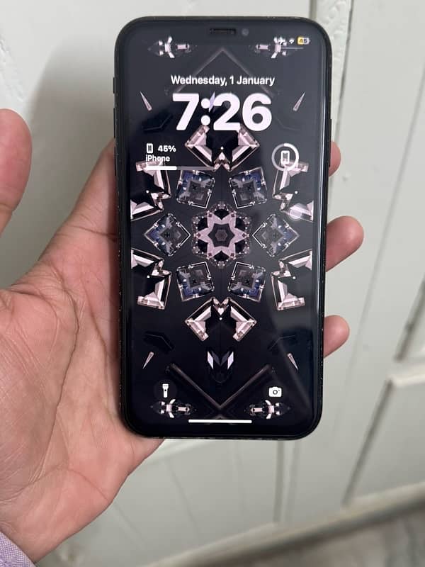 Iphone XR ( urgent sale ) 1