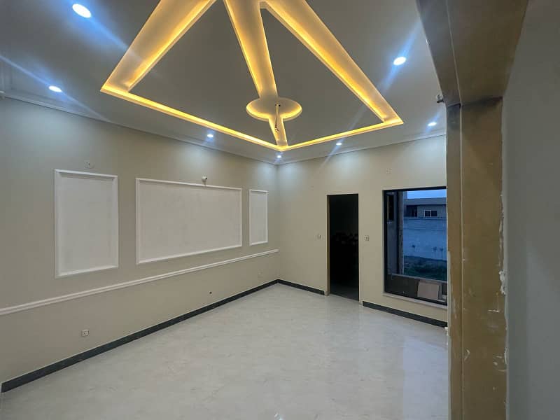 5 marla double storey house available for rent in Wapda town phase 1 2