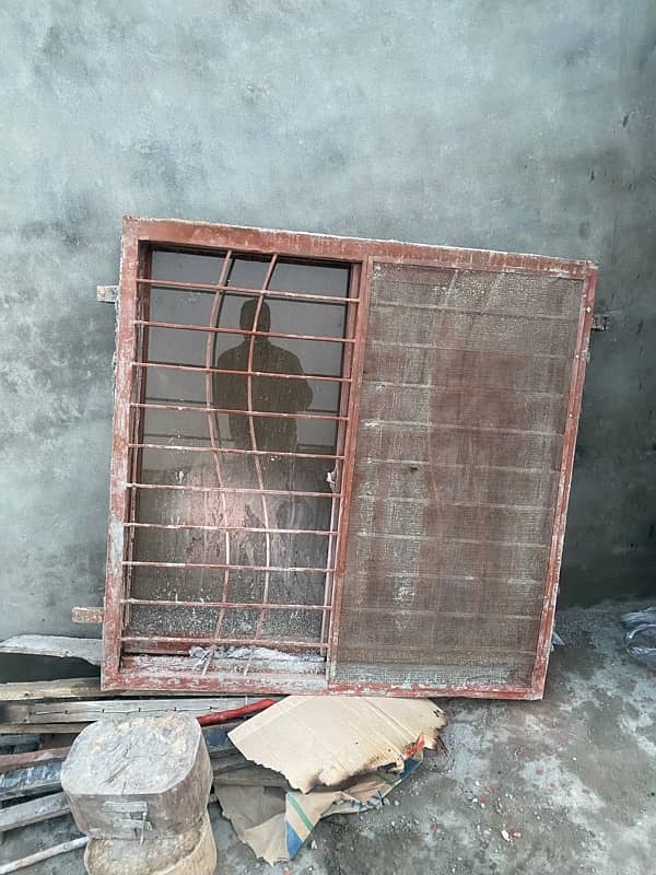 Iron window 4/4 lohay ki khirki | safety window 1