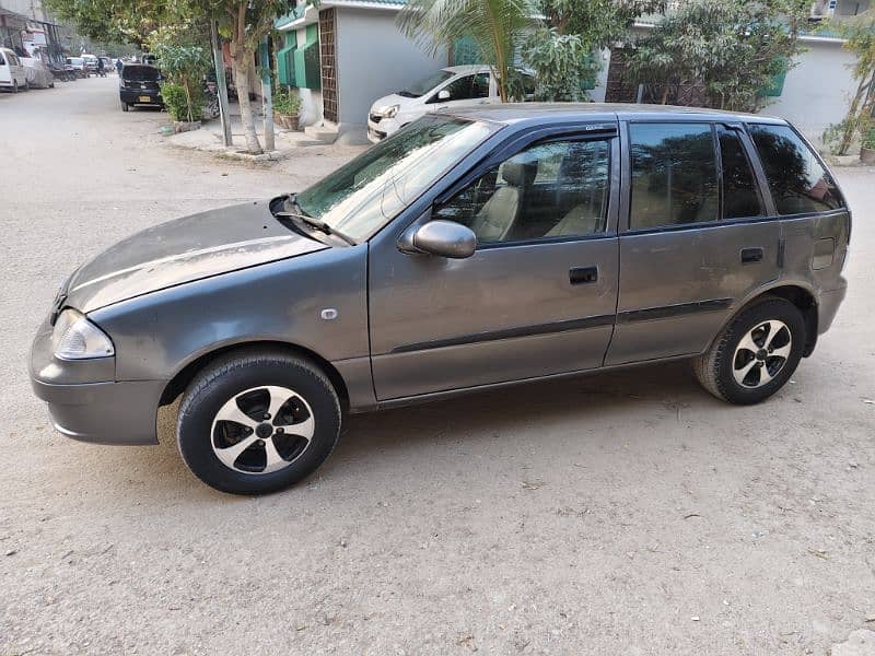 Suzuki cultus VXL i 2010 child AC inroide panel back camera urgent 11