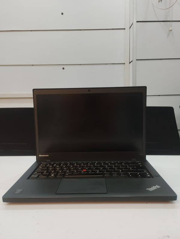 Lenovo T440s i5 4th gen. . . 8 / 128 2