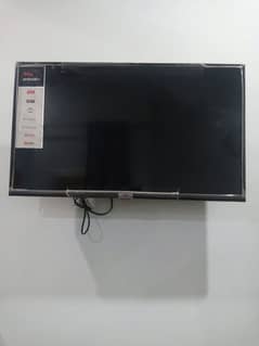 Tcl 32 inches Led for sale in new condition