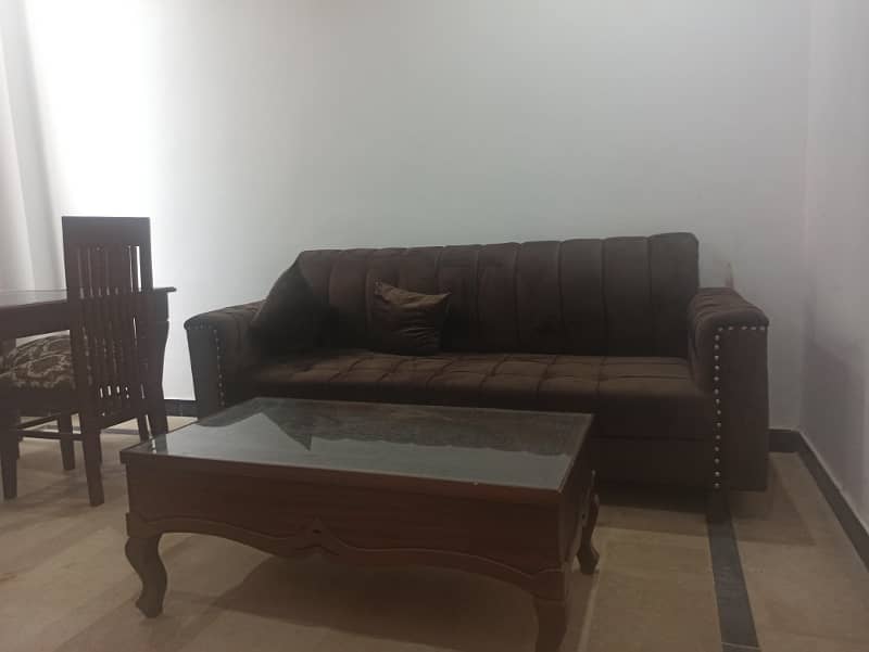 Luxurious Fully Furnished Two-Bedroom Apartments In Korang Town 0