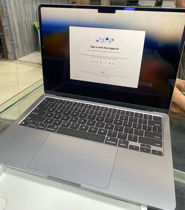 Mackbook Air M2 16gb ram 7