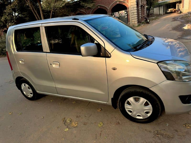 Suzuki Wagon R 2017 A VXL  Totally Genuine 2