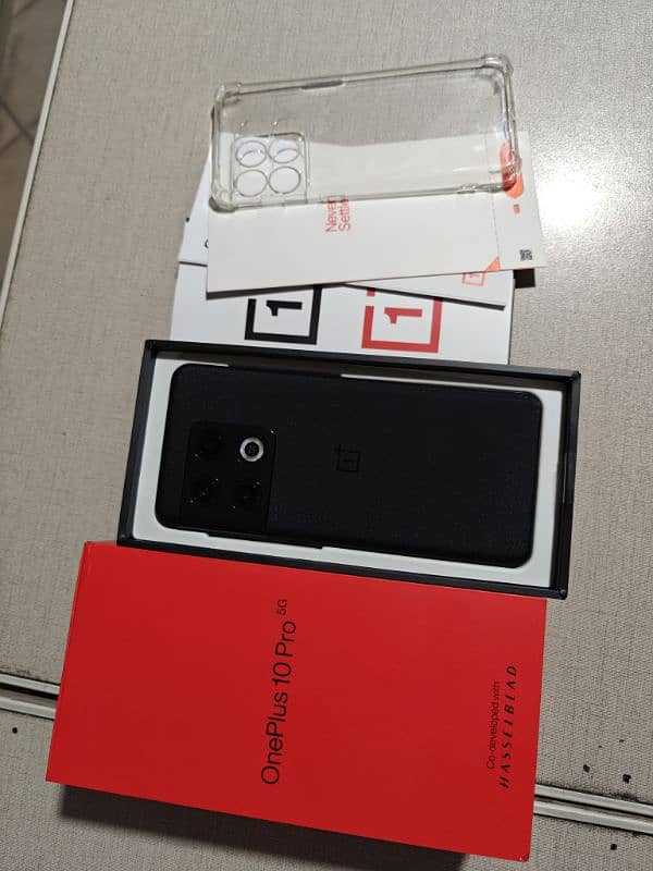 One Plus 10pro offecial pta complete box 12-256 3