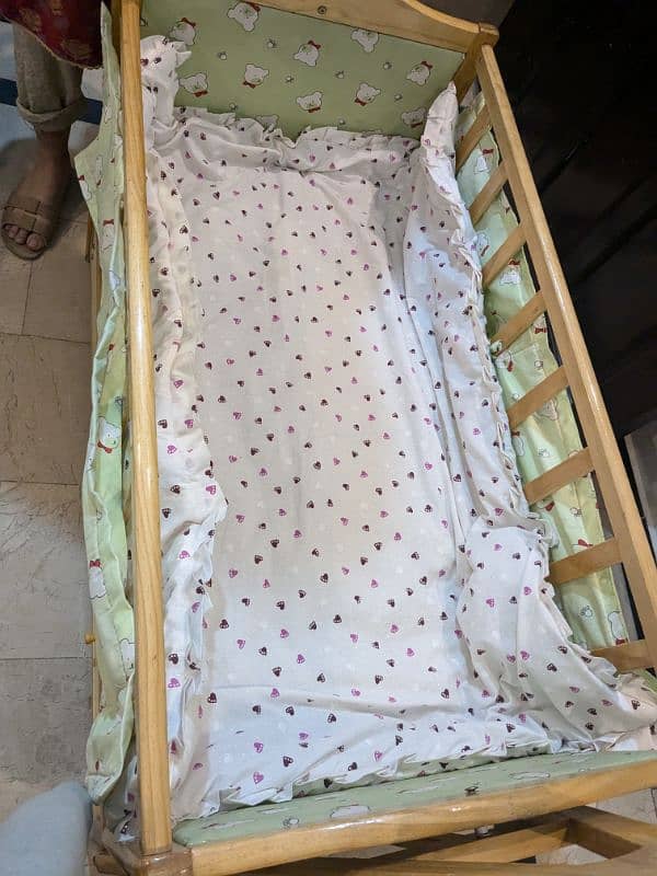 baby cot 4