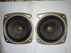 Two speakers 5 inch Toyota 40W each