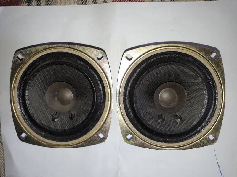 Two speakers 5 inch Toyota 40W each 0