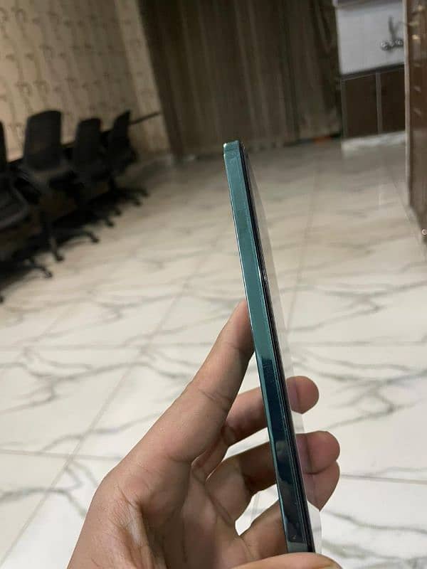 OPPO RENO12F 4G 9/10 condition 2