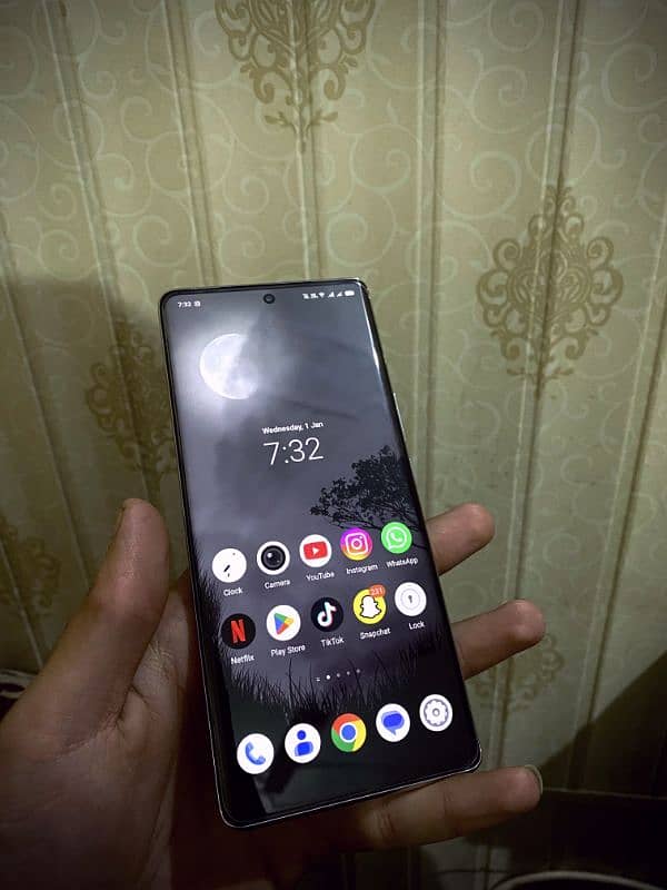 vivo v30e with box 2