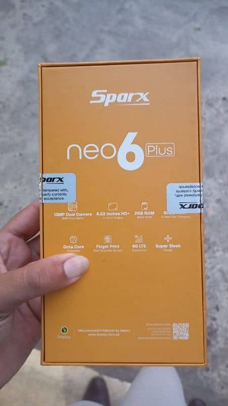 Sparx neo 6plus 10/10 9 months wareenty available 11