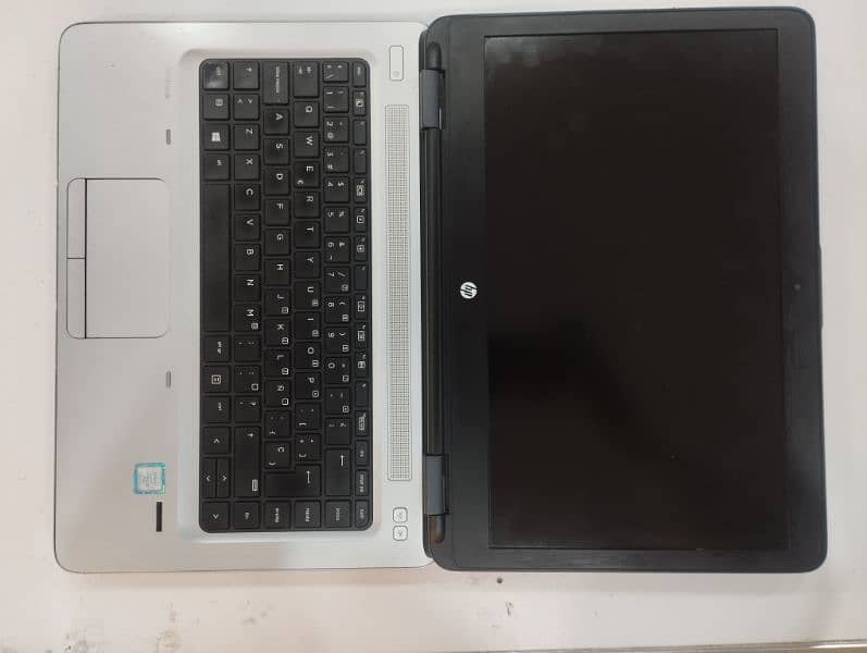 Hp ProBook 640 G3. . . i5 7th. . . 8 / 256 2