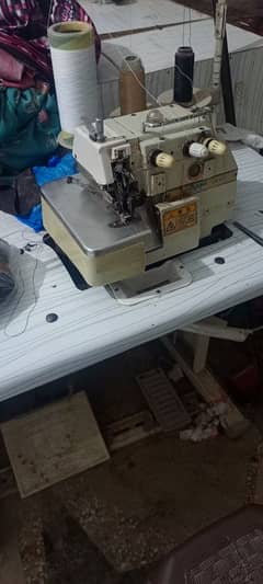 pico&overlock machine