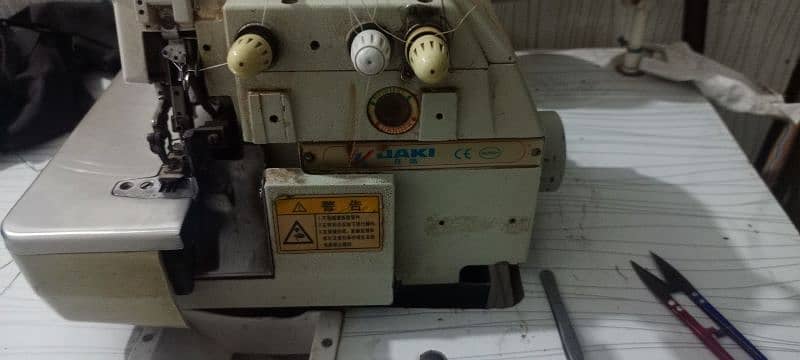 pico&overlock machine 1