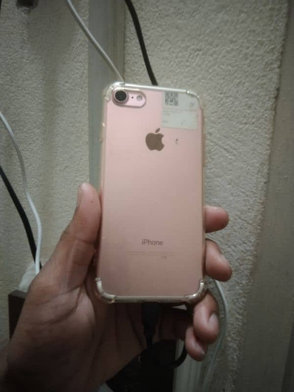 iPhone 7 - 32GB 2