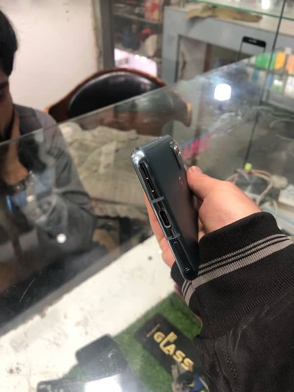 one plus 9 pro for sale 2