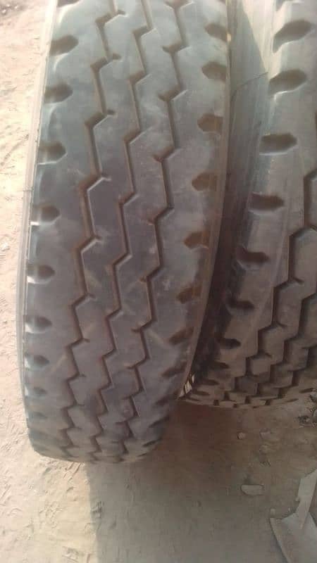 used truck tyres 920 2