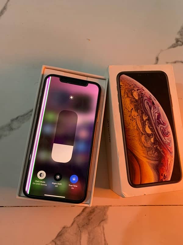 Iphone Xs with box 64gb 3