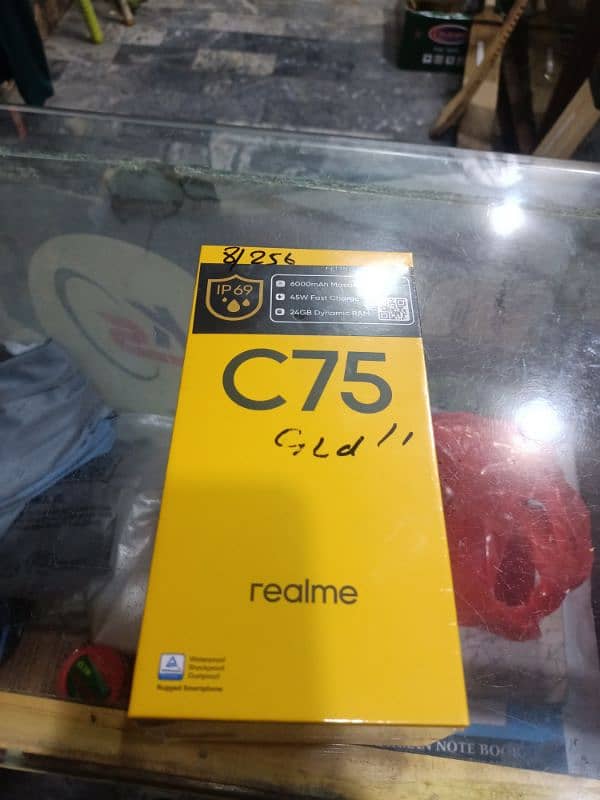 realme c75.8. 256 0