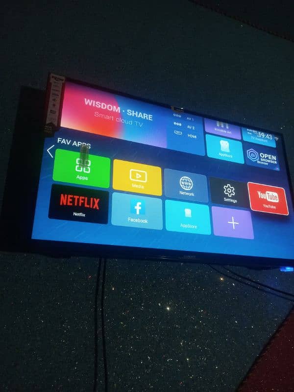 smart led TV 32 Samsung android made in Malaysia  koi fault nahi 100% 1