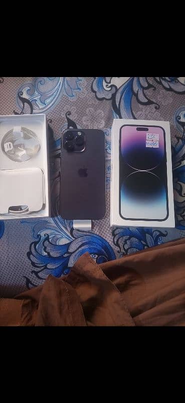 iphone 14 pro max 256 gb JV sim Non PTA whatr pake saff mobile 10/10 7