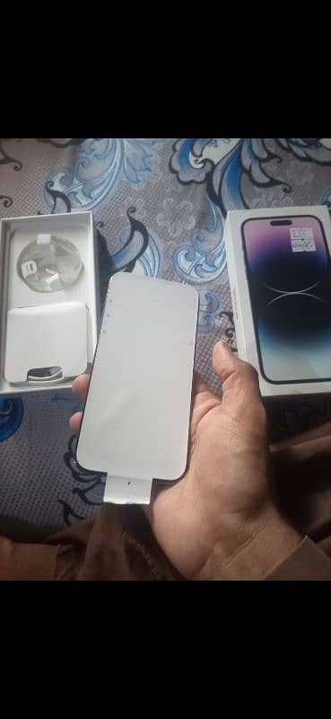 iphone 14 pro max 256 gb JV sim Non PTA whatr pake saff mobile 10/10 8