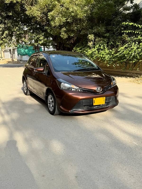 Toyota Vitz 2014 4