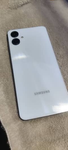 Samsung a06 4gb 64gb 10month warty