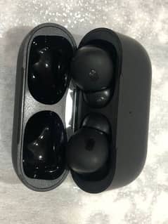 iPhone airpods pro second generation 100%