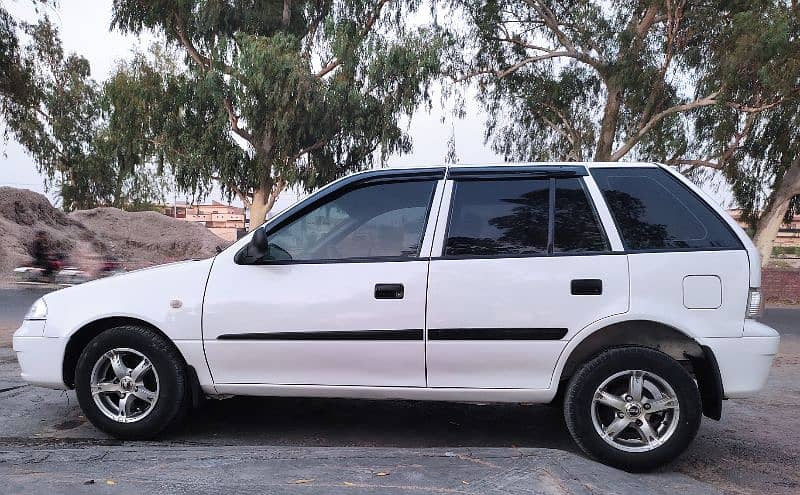 Suzuki Cultus VXR 2013 1