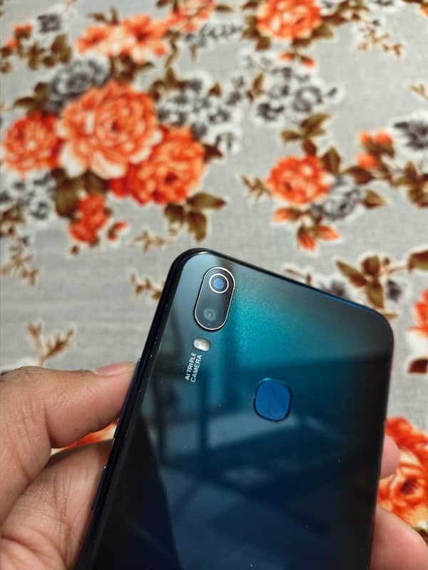 Vivo y11 2