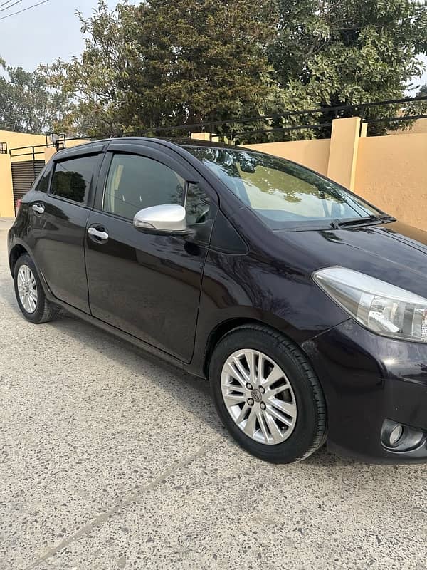 Toyota Vitz 2013 7