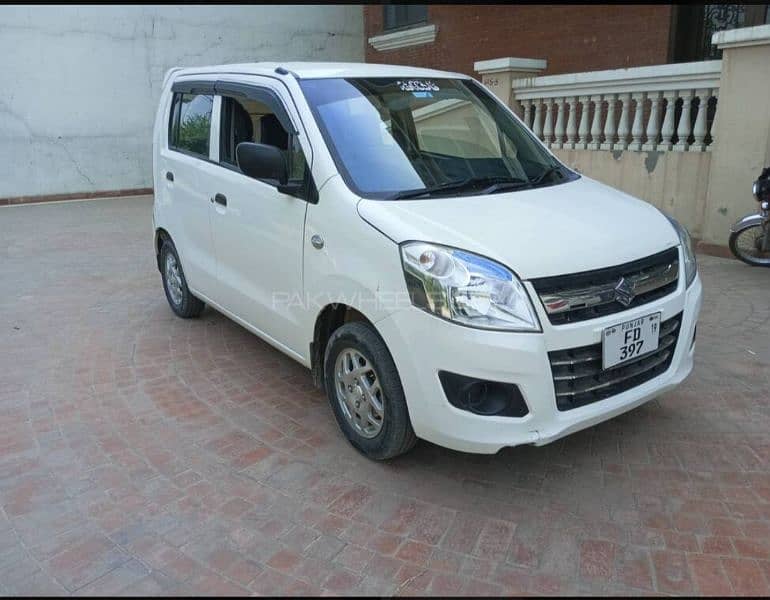 Suzuki Wagon R 2018 13