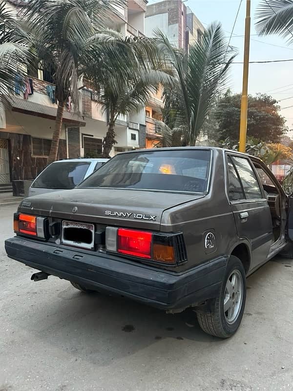 Nissan Sunny 1985 2