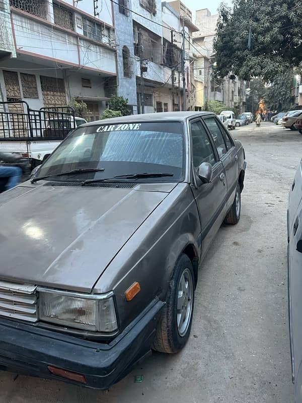 Nissan Sunny 1985 4