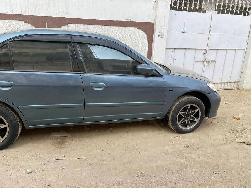 Honda Civic EXi 2005 1