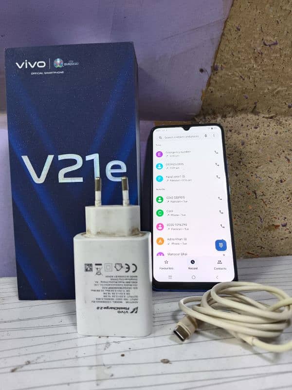 vivo v21 e 8+128 2