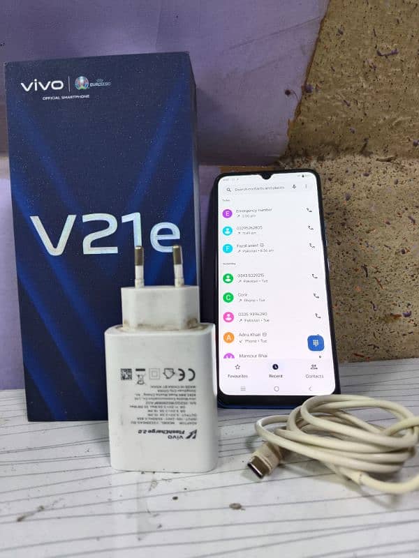 vivo v21 e 8+128 11